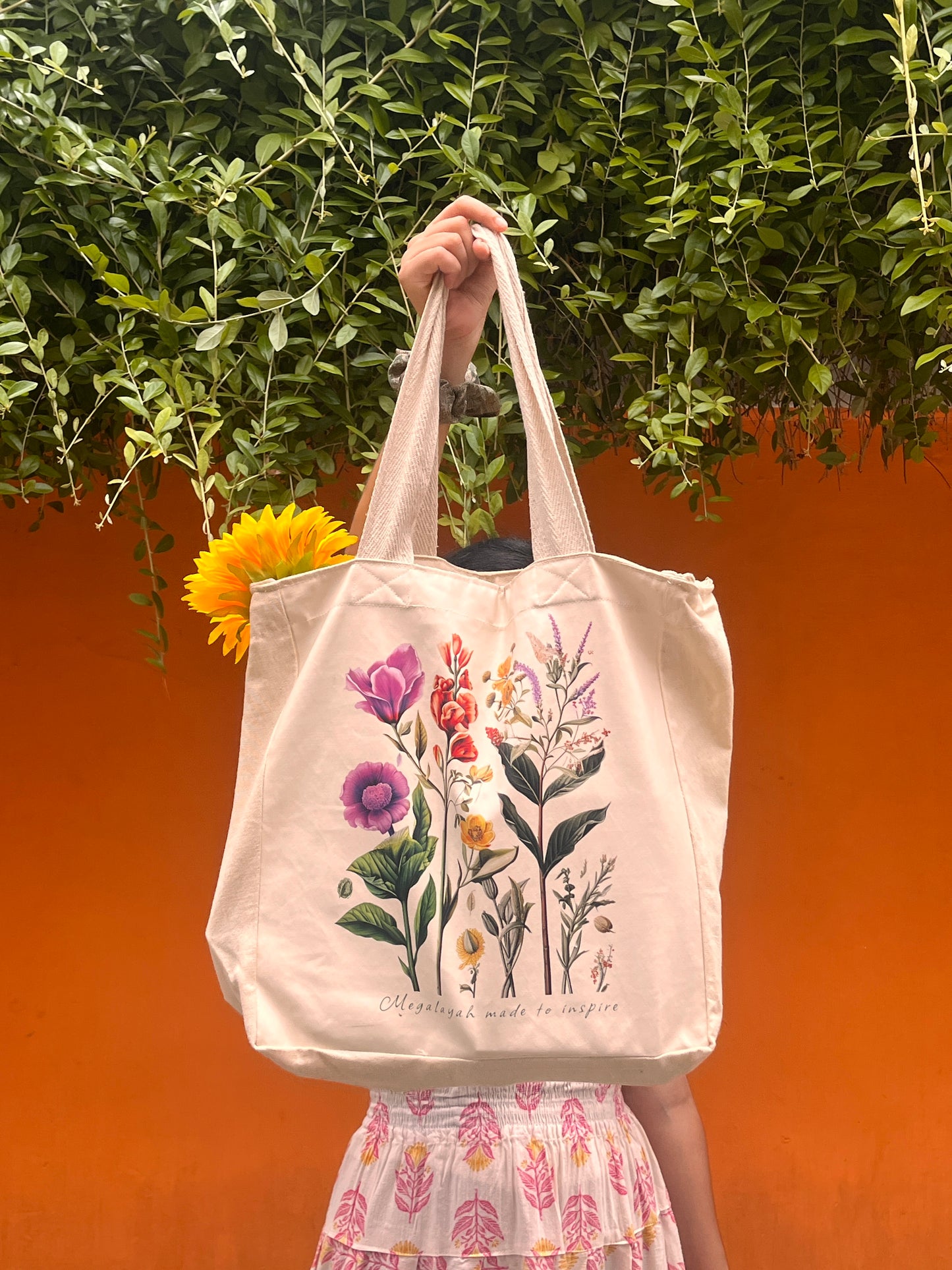 Art tote bag (with zip)